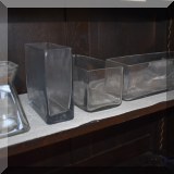 G20. Glass vases. 